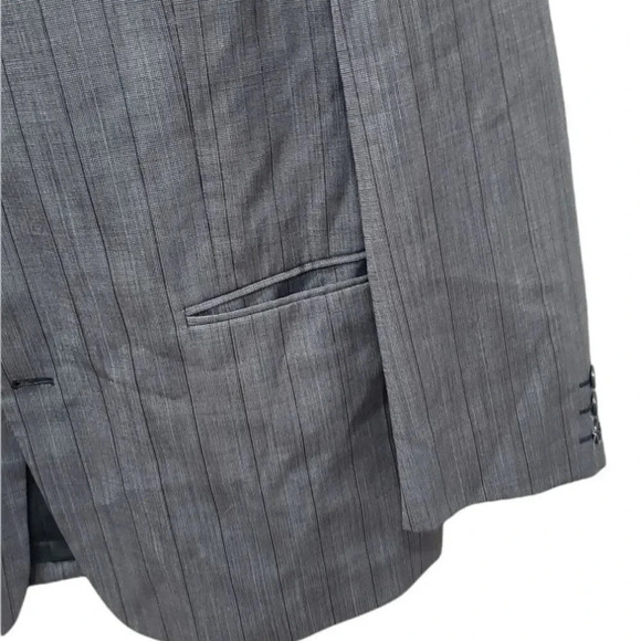 Yves Saint Laurent Gray Pure Wool Striped Blazer 46R - Picture 2 of 6